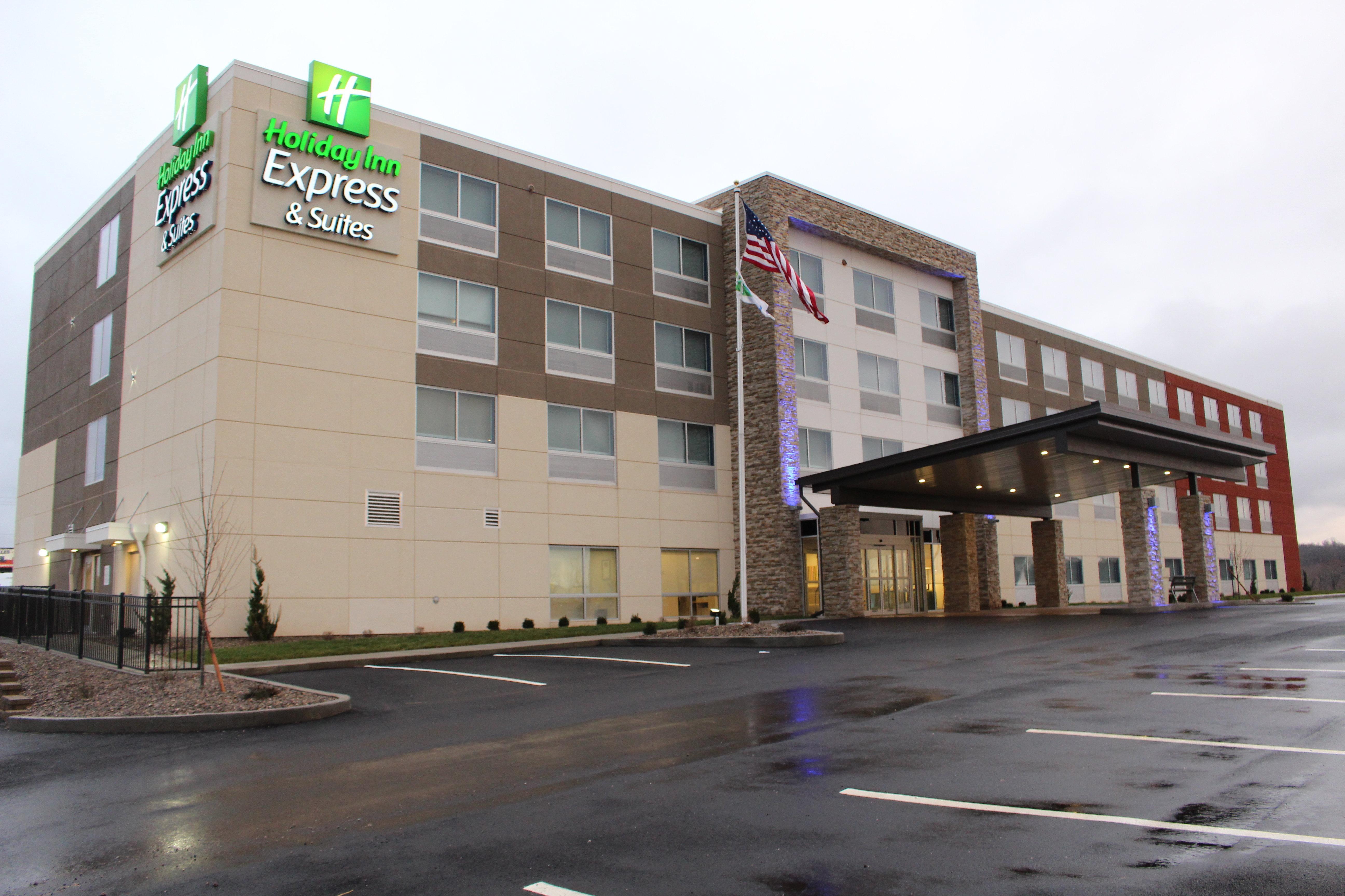 Holiday Inn Express & Suites - Marietta By Ihg Zewnętrze zdjęcie