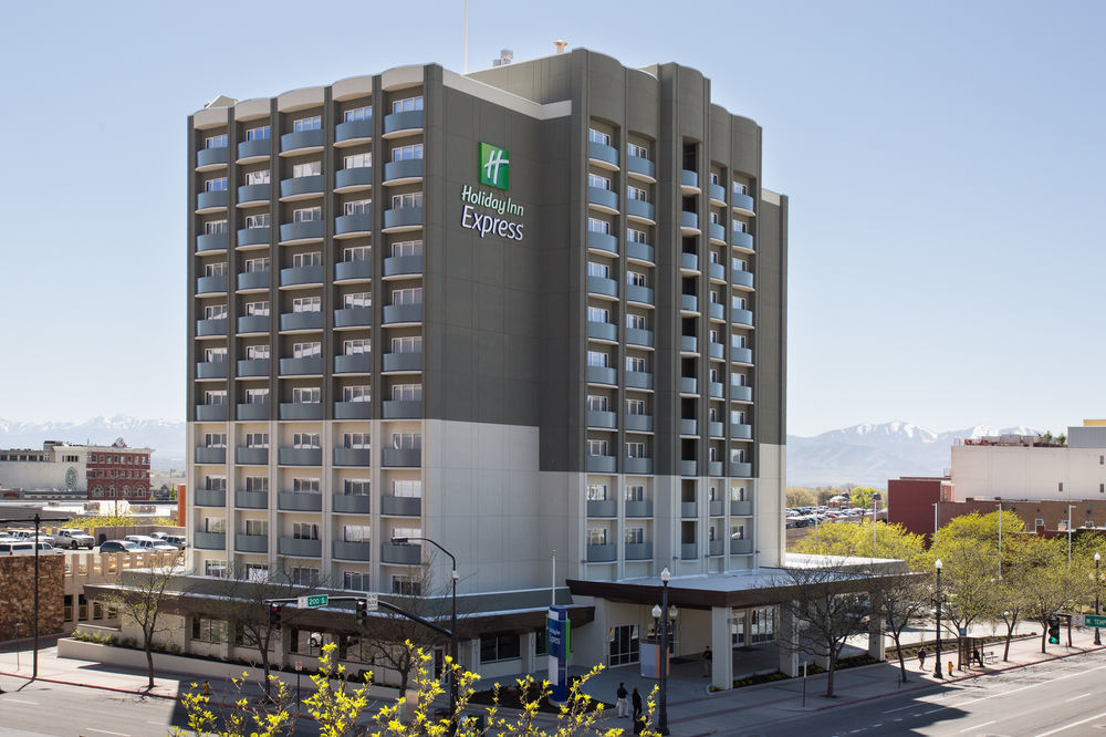 Holiday Inn Express & Suites - Marietta By Ihg Zewnętrze zdjęcie